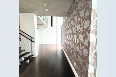 690 SW 1st Ct #PHI24, Miami, FL 33130 - Photo 5