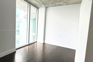 690 SW 1st Ct, Miami, FL 33130 - Photo 11