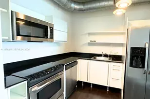 690 SW 1st Ct, Miami, FL 33130 - Photo 3