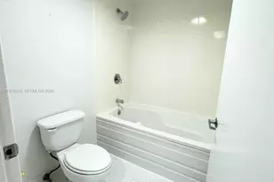 690 SW 1st Ct, Miami, FL 33130 - Photo 13