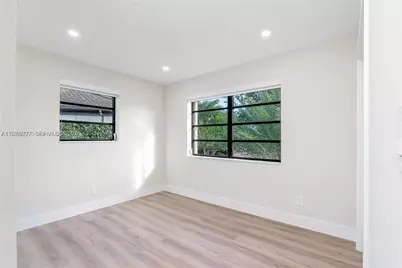 8421 SW 27th Ter, Miami, FL 33155 - Photo 21