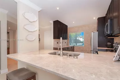 597 NW 208th Dr #., Pembroke Pines, FL 33029 - Photo 9