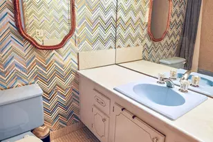 300 Diplomat Pkwy, Hallandale Beach, FL 33009 - Photo 17