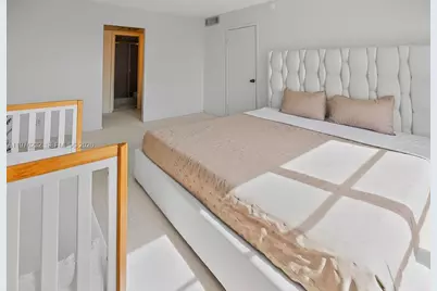 300 Diplomat Pkwy #601, Hallandale Beach, FL 33009 - Photo 9