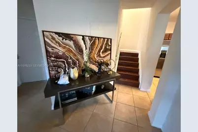 8800 NW 107th Ct #218, Doral, FL 33178 - Photo 9