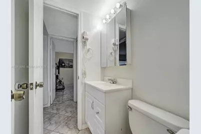 201 178th Dr #439, Sunny Isles Beach, FL 33160 - Photo 17