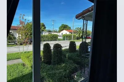 3560 NW 19th St, Miami, FL 33125 - Photo 7