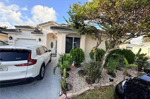 14712 SW 123rd Ave, Miami, FL 33186 - Photo 1