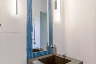 2101 NE 20th Ave, Wilton Manors, FL 33305 - Photo 31