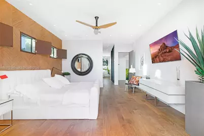 2101 NE 20th Ave, Wilton Manors, FL 33305 - Photo 23