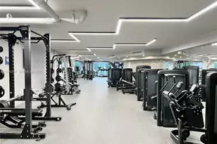 400 South Pointe Dr, Miami Beach, FL 33139 - Photo 35