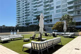 400 South Pointe Dr, Miami Beach, FL 33139 - Photo 31