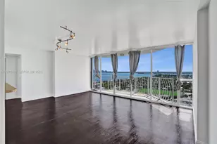 7601 E Treasure Dr, North Bay Village, FL 33141 - Photo 7