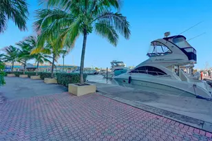 7601 E Treasure Dr, North Bay Village, FL 33141 - Photo 27