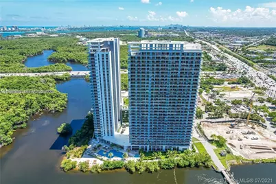 16385 Biscayne Blvd #1102, North Miami Beach, FL 33160 - Photo 25