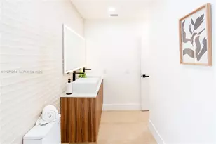 7951 SW 30th St, Davie, FL 33328 - Photo 47