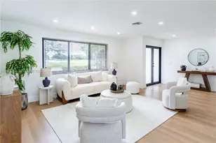 7951 SW 30th St, Davie, FL 33328 - Photo 9