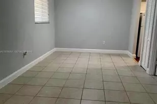 1152 NW 3rd St, Miami, FL 33128 - Photo 15