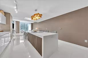 851 NE 1st Ave, Miami, FL 33132 - Photo 25