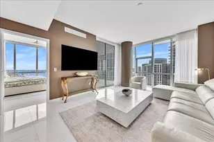 851 NE 1st Ave, Miami, FL 33132 - Photo 3