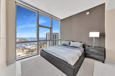 851 NE 1st Ave #3711, Miami, FL 33132 - Photo 13