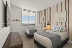 16385 Biscayne Blvd, North Miami Beach, FL 33160 - Photo 19