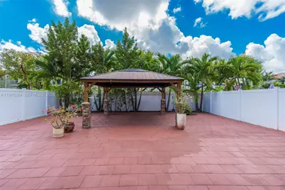 3440 W 100th Ter, Hialeah, FL 33018 - Photo 59