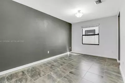 3440 W 100th Ter, Hialeah, FL 33018 - Photo 9