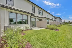 2202 Appleton Cir S, Oakland Park, FL 33309 - Photo 7