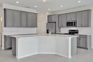 2202 Appleton Cir S, Oakland Park, FL 33309 - Photo 15