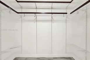 9243 SW 227th Terrace, Cutler Bay, FL 33190 - Photo 7