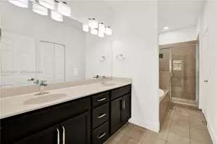 9243 SW 227th Terrace, Cutler Bay, FL 33190 - Photo 9