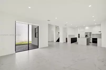 9243 SW 227th Ter, Cutler Bay, FL 33190 - Photo 25