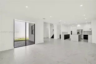 9243 SW 227th Terrace, Cutler Bay, FL 33190 - Photo 25