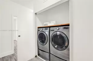 9243 SW 227th Terrace, Cutler Bay, FL 33190 - Photo 13