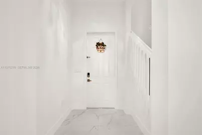 9243 SW 227th Ter, Cutler Bay, FL 33190 - Photo 5