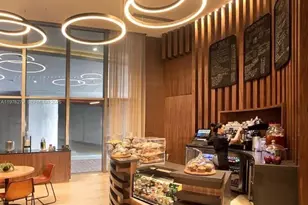 4111 S Ocean Dr, Hollywood, FL 33019 - Photo 11