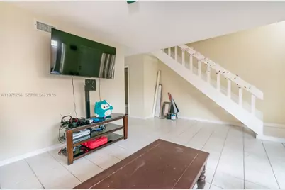 846 NW 81st Ter #6, Plantation, FL 33324 - Photo 13