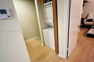 846 NW 81st Terrace, Plantation, FL 33324 - Photo 13