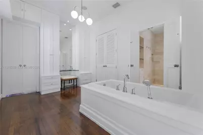 1098 NE 99th St, Miami Shores, FL 33138 - Photo 25