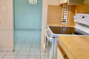 9400 W Flagler St, Miami, FL 33174 - Photo 27