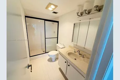 919 Hillcrest Dr #314, Hollywood, FL 33021 - Photo 11