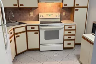 2590 N Carambola Cir N, Coconut Creek, FL 33066 - Photo 3