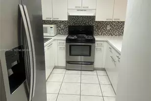 6245 Kendale Lakes Circle, Miami, FL 33183 - Photo 5