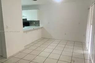 6245 Kendale Lakes Circle, Miami, FL 33183 - Photo 11