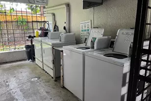 181 NW 47th Ave, Miami, FL 33126 - Photo 23