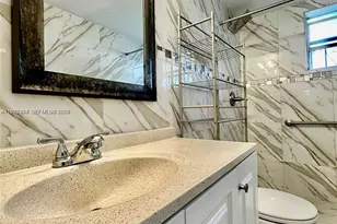 424 SW 7th St, Miami, FL 33130 - Photo 5