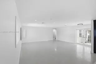 9825 SW 196th St, Cutler Bay, FL 33157 - Photo 27