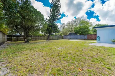 5400 Van Buren St, Hollywood, FL 33021 - Photo 25