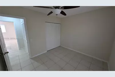 644 Sand Creek Cir, Weston, FL 33327 - Photo 9